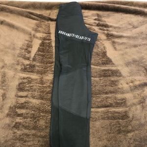 Workout pants mesh